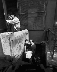 Photographie de Bruce Davidson - East 100th Street - New York City - 1966